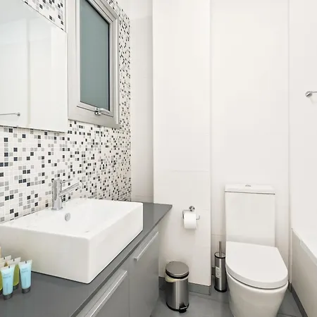 Apartment Mackenzie Urban 2 Bedroom Larnaka