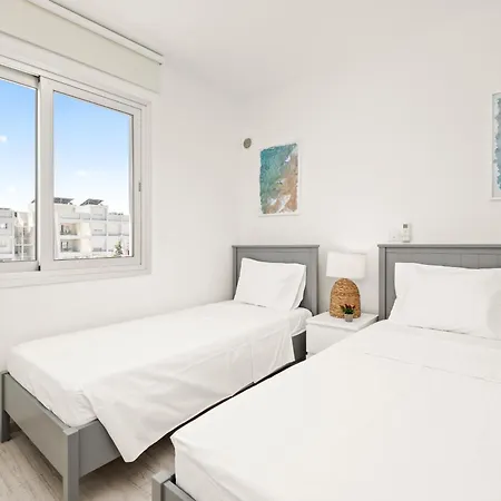 Mackenzie Urban 2 Bedroom Apartment